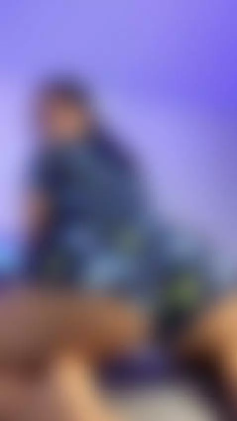 I need a bf or gf for bouncing on that cute face 😏 by leahmarsh