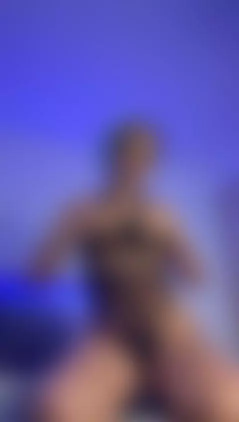 Make  me moan all the night on camsoda by leahmarsh