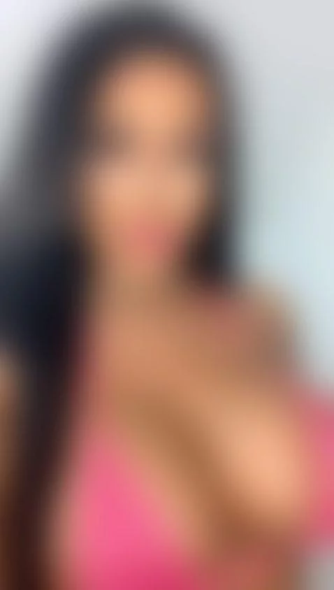 Hi guys! I m online now, ready for ur fantasies.. kiss u 😍💋💋 by sellenasky