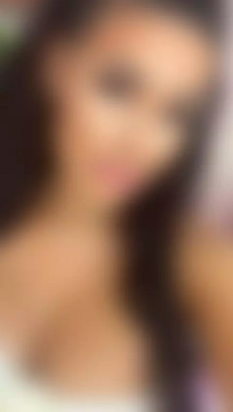 I want you to enjoy my pussy and make me cum too hard 😍😘😘😍On... by sellenasky