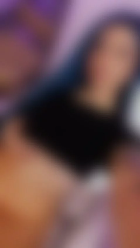 It suits me very well in blue, don't you think? by emmaa-hostt