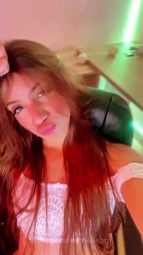 body, model, camsoda by melisagil