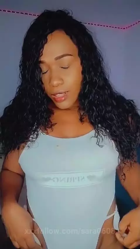 Enjoying white by sara0608