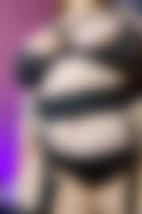 bbw, dance, lingerie by yoki-shizuko