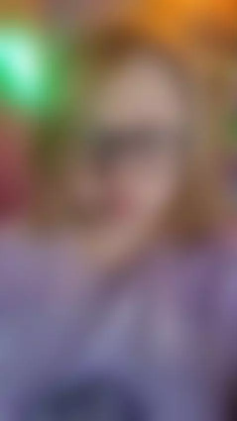 glasses, bbw, naked by yoki-shizuko