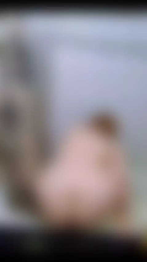 bbw, twerk, shower by yoki-shizuko