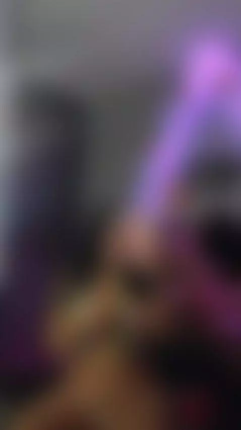 Come and pass me all your tongue, through this great body 🥵🥵 by liz-martins