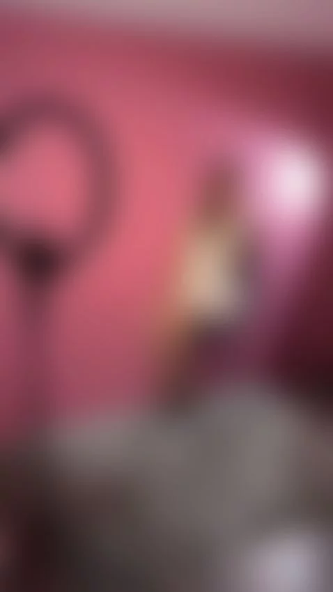 Online guys by nikkigil