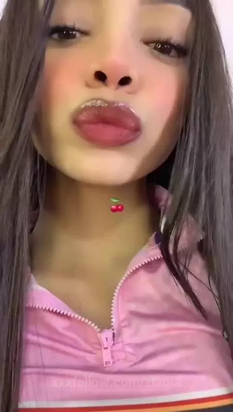 UPS I think I'm going to have an accident, my tits from my s... by zlatna