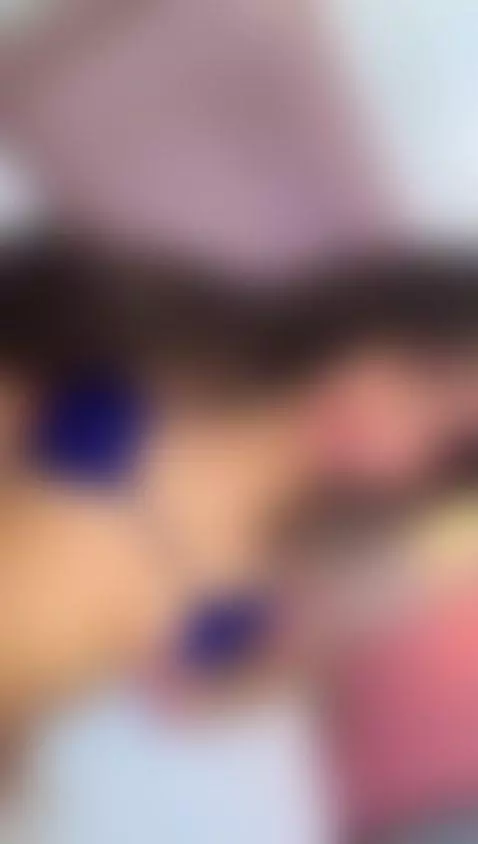 Come lick my nipples by zlatna