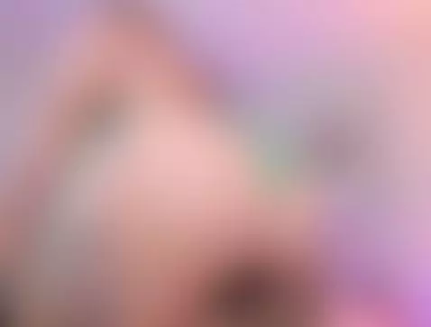 twerking in your face i need some spanks.... by hollie-jolie