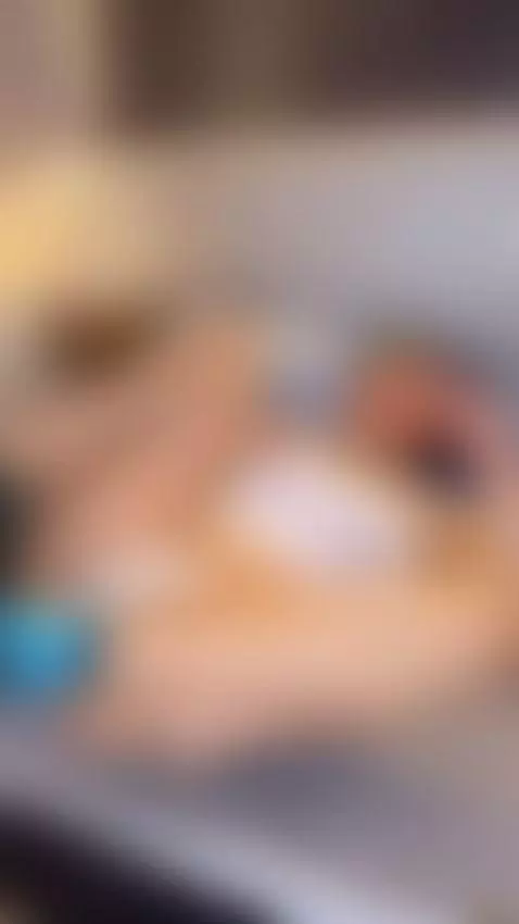 https://www.camsoda.com/es/annieswan by annieswan