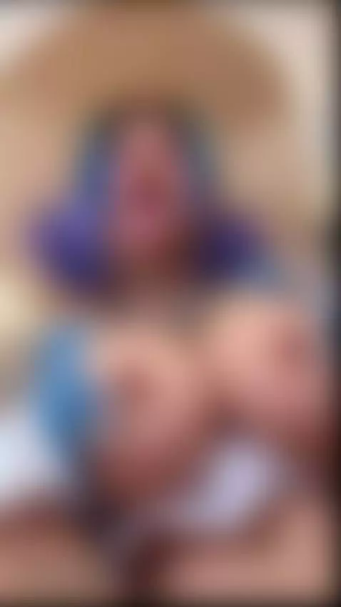 https://www.camsoda.com/es/annieswan by annieswan