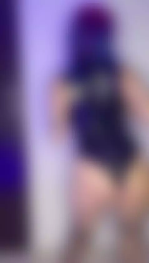 Online now🥰💕 by annieswan