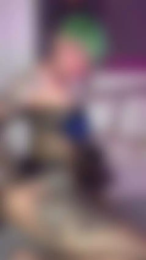 Your Mistress is waiting… by annieswan