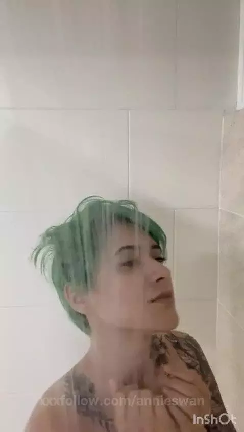 Spend a morning with me… watch me wake up, stretch, slip out... by annieswan