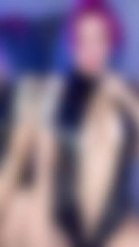 My hands can’t stop exploring… come watch 😏👅 by annieswan