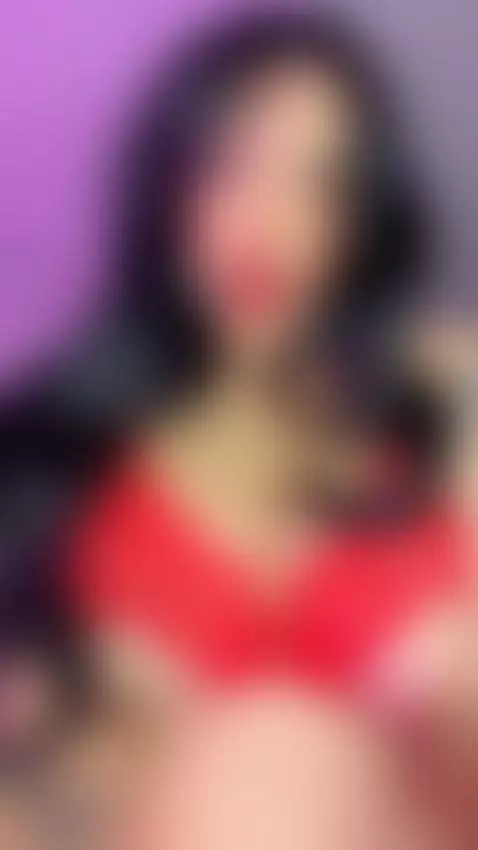 𝕮𝖚𝖒 𝖜𝖎𝖙𝖍 𝕸𝖊🍒 by annieswan