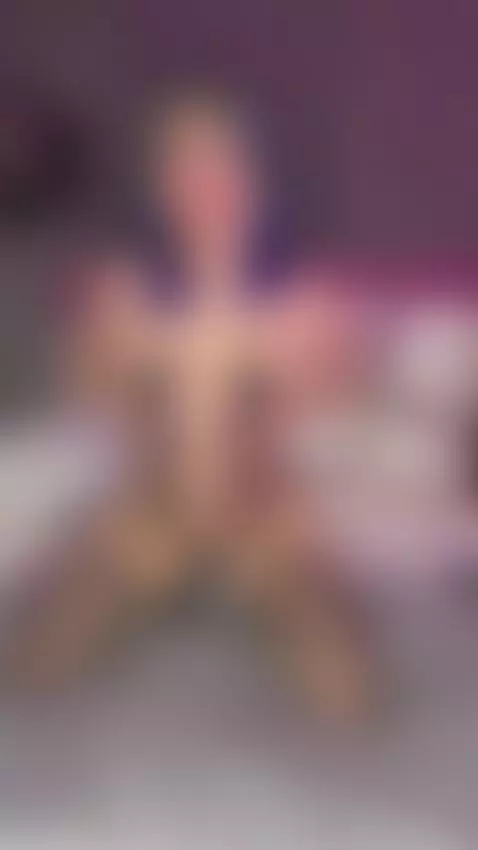 bigtits, assshaking, boobs by annieswan