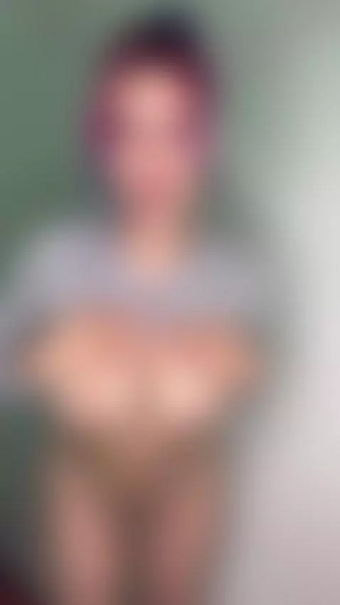 😈come more closer😈 by annieswan