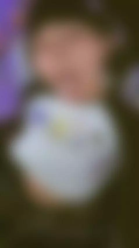 I'm looking for some playful hands for my small tits ⸜(｡˃ ᵕ ... by marceliinee