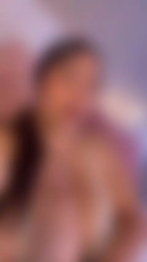 I'm very hot for you🫠 by leoniewinters