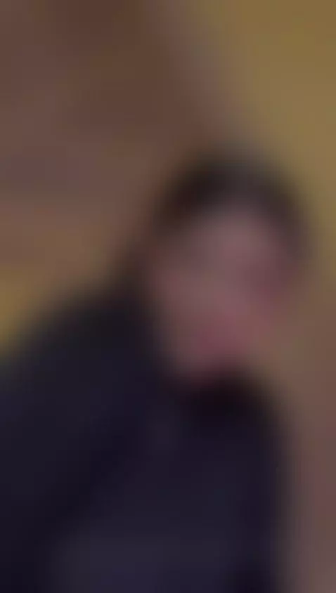 Im online now guys, happy day💕😍 by leoniewinters