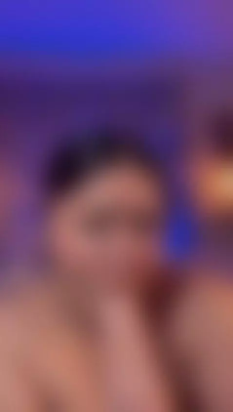 put your hard cock deep in my throat😏🙊 by leoniewinters