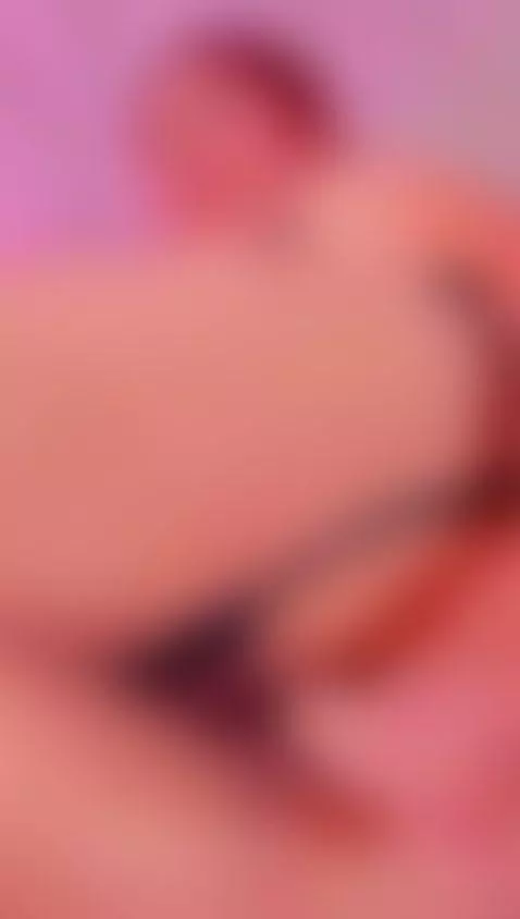 Come today I'm being very naughty 🔥🙊 by leoniewinters