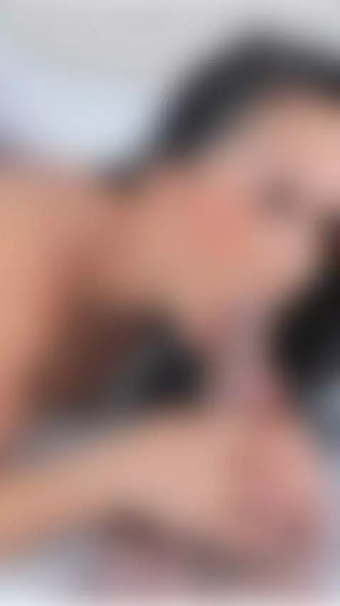 Hot girl here!! by natalia-20