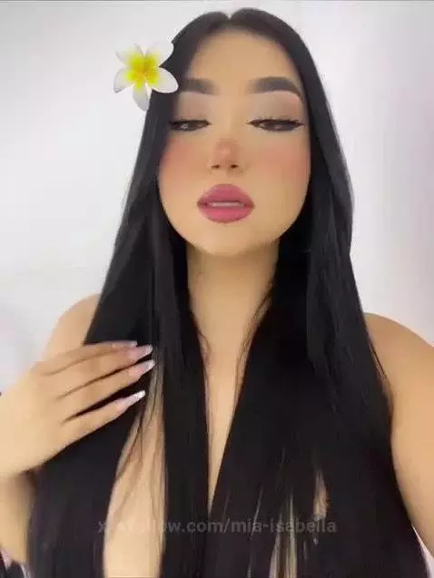 You will love my sexy body by mia-isabella