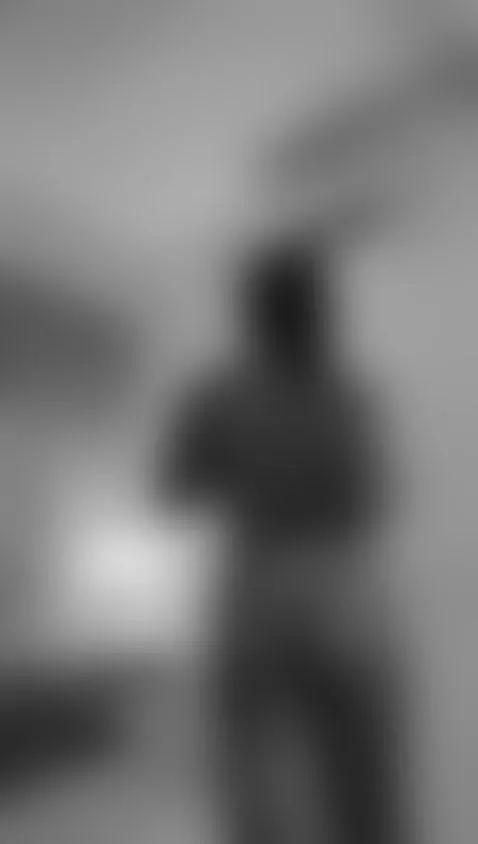 Everything in black and white is better by zoe-evanns