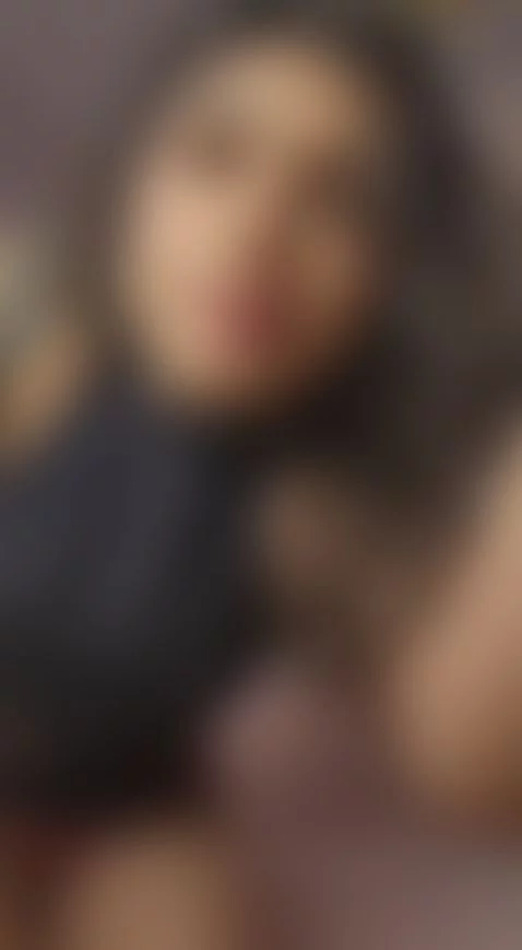 Watch my bigass bounce in your face! by cindyferrer