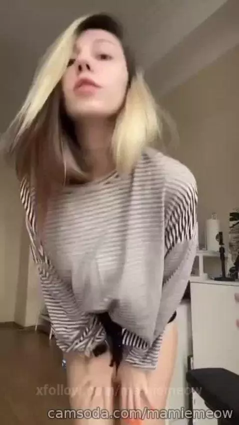 Valentine's Day by mamiemeow