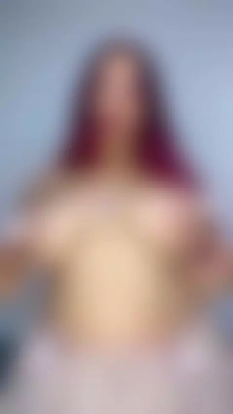 live now! by dannaamonroe