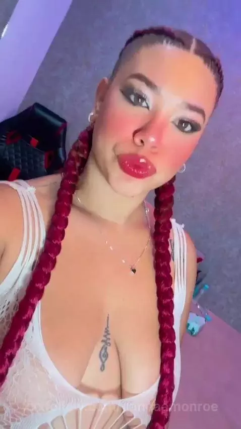 goinglive, latina, bbw by dannaamonroe