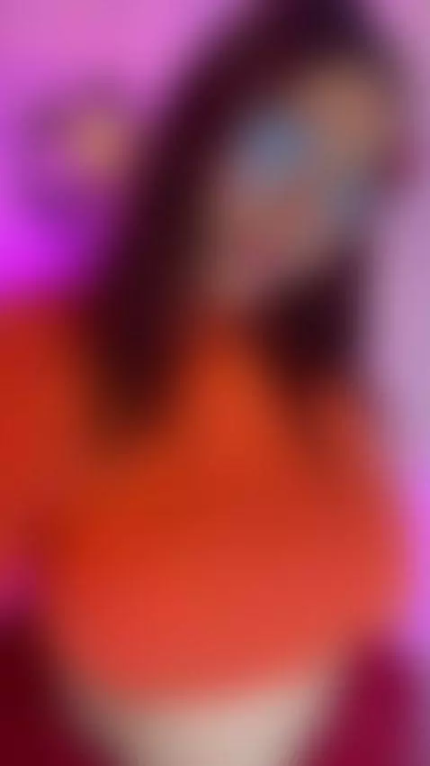 🍑 Curves made to play 💦 by dannaamonroe