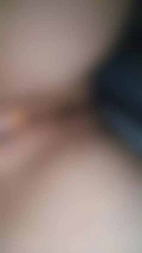 pretty wet pussy by mandirose662