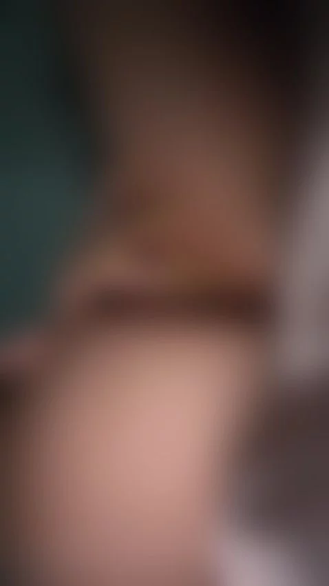 Playing with my wet pussy by mandirose662