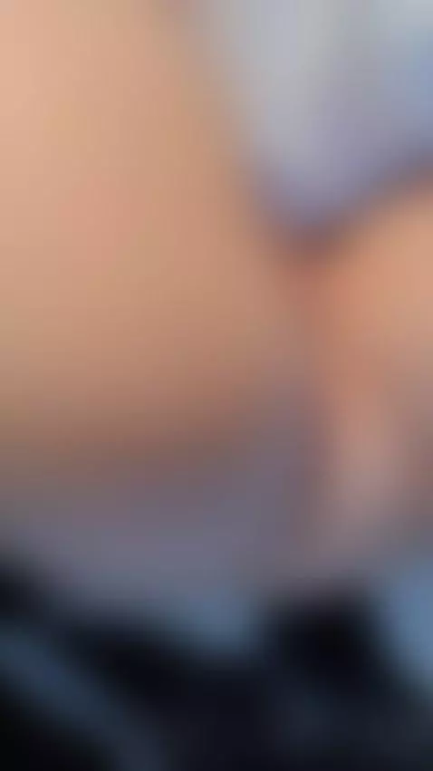 Twerking.. nice pussy by mandirose662