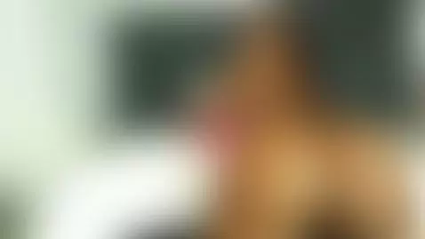 I love to shake my big booty🍑 by beeckyy