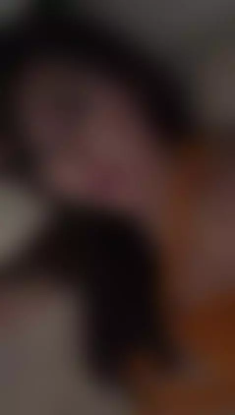 hey guysss by zoebolton