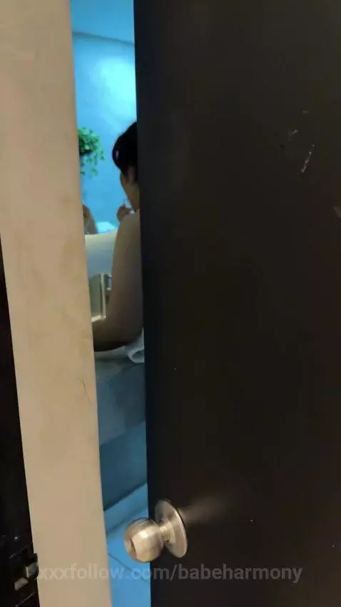 i didnt hold the towel tightly enough 🙈 by babeharmony