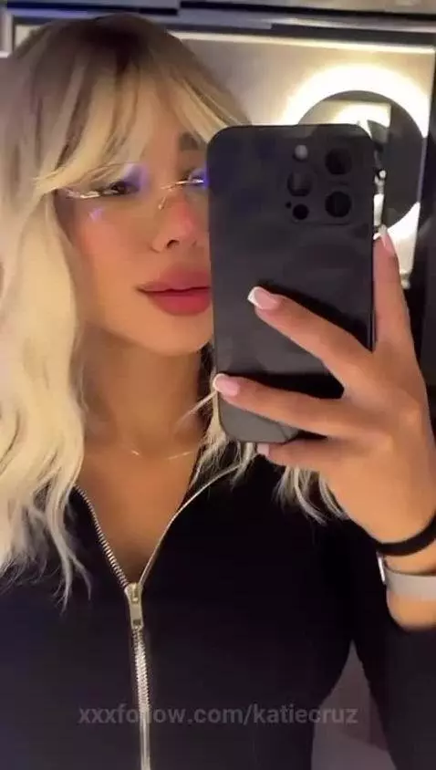 And how about my blonde hair, do you prefer it that way? by katiecruz