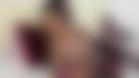 Do you want to come see my big oiled up ass?😈 by danna-star