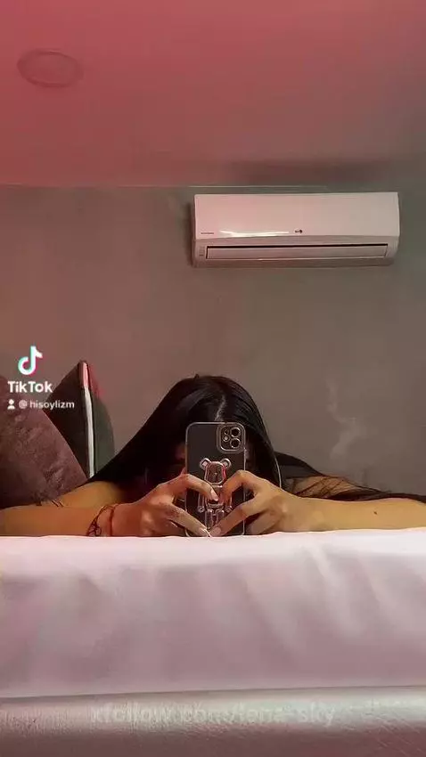 Surprise!!! 🍑 by lena-sky