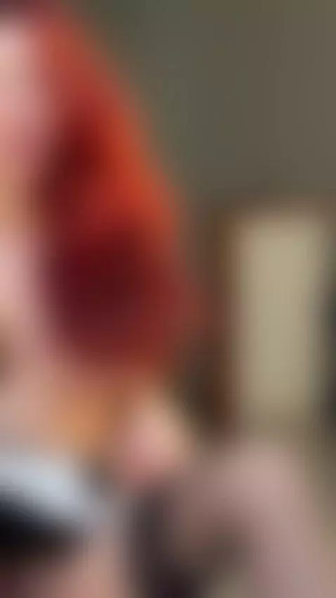 👇🏼😈 I have a gift for your by arii-x