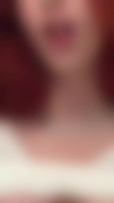 👇🏼😈 I have a gift for your by arii-x