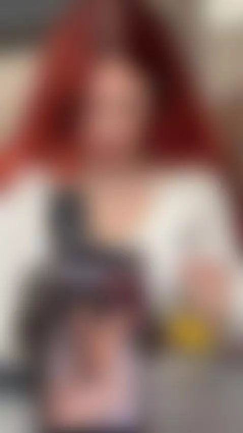 👇🏼😈 I have a gift for your by arii-x