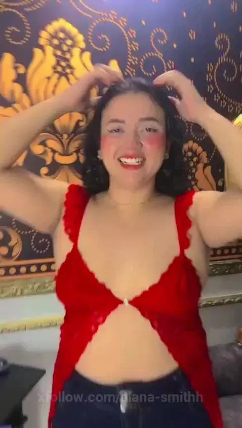 Sensual girl wants to be fuck by alana-smithh